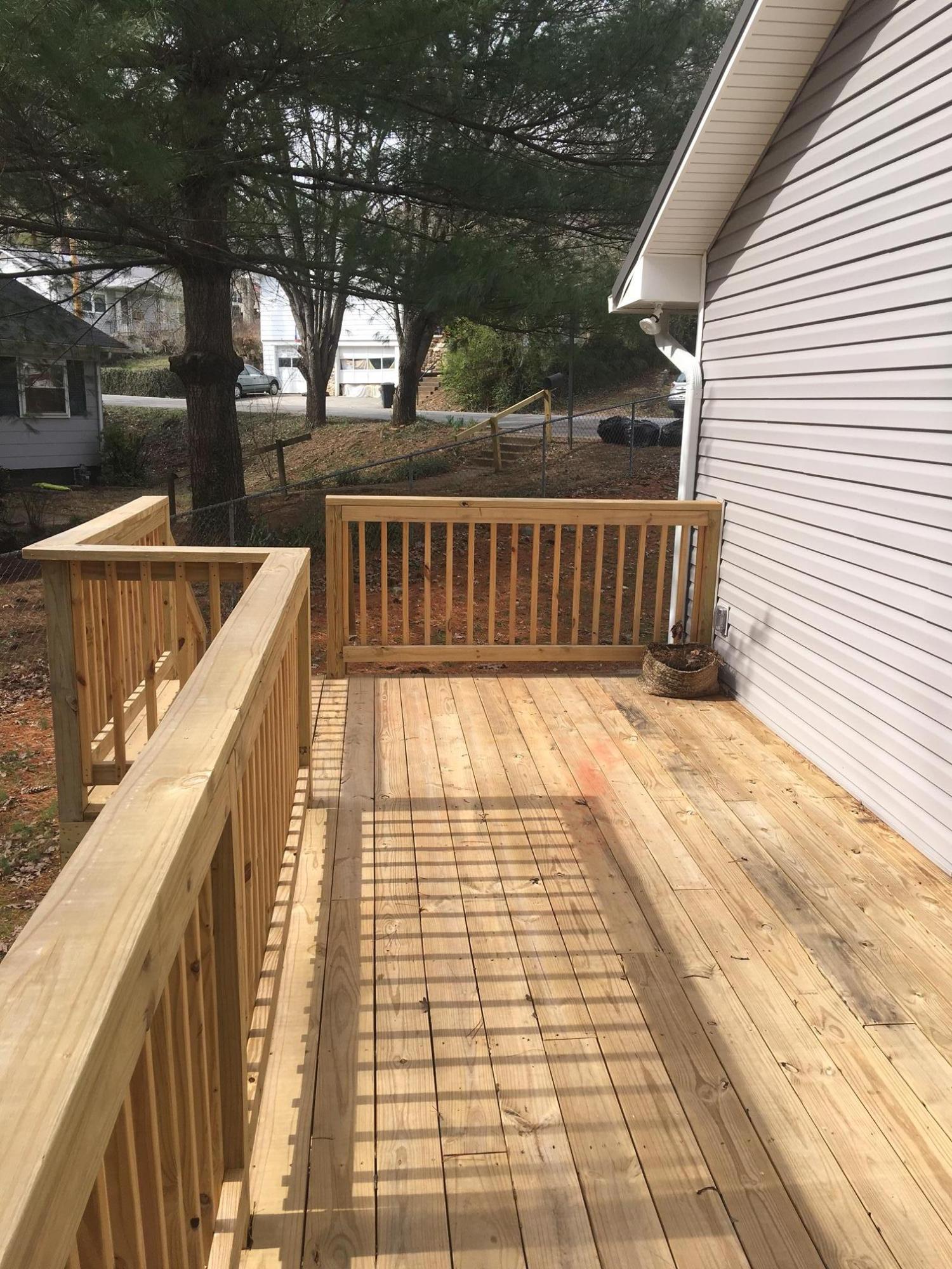 306 East Faunce Lane Oak Ridge, TN 37830 - Photo 14 of 15 306fauncefulldeck