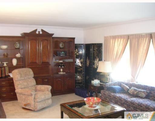 1246 Cherokee Road North Brunswick, NJ 08902 - Photo 7 of 9 Gallery Image 7