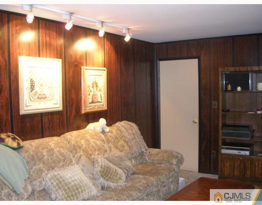 1246 Cherokee Road North Brunswick, NJ 08902 - Photo 8 of 9 Gallery Image 8