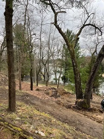 $105,000 | 1112 Lake Drive, Harrison, MI 48625