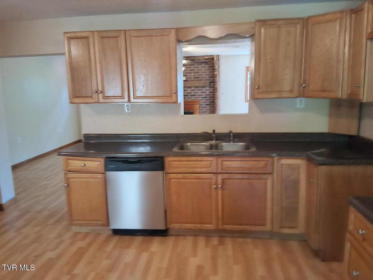 1141 Piney Flats Road Watauga, TN 37694 - Photo 8 of 20 pf7