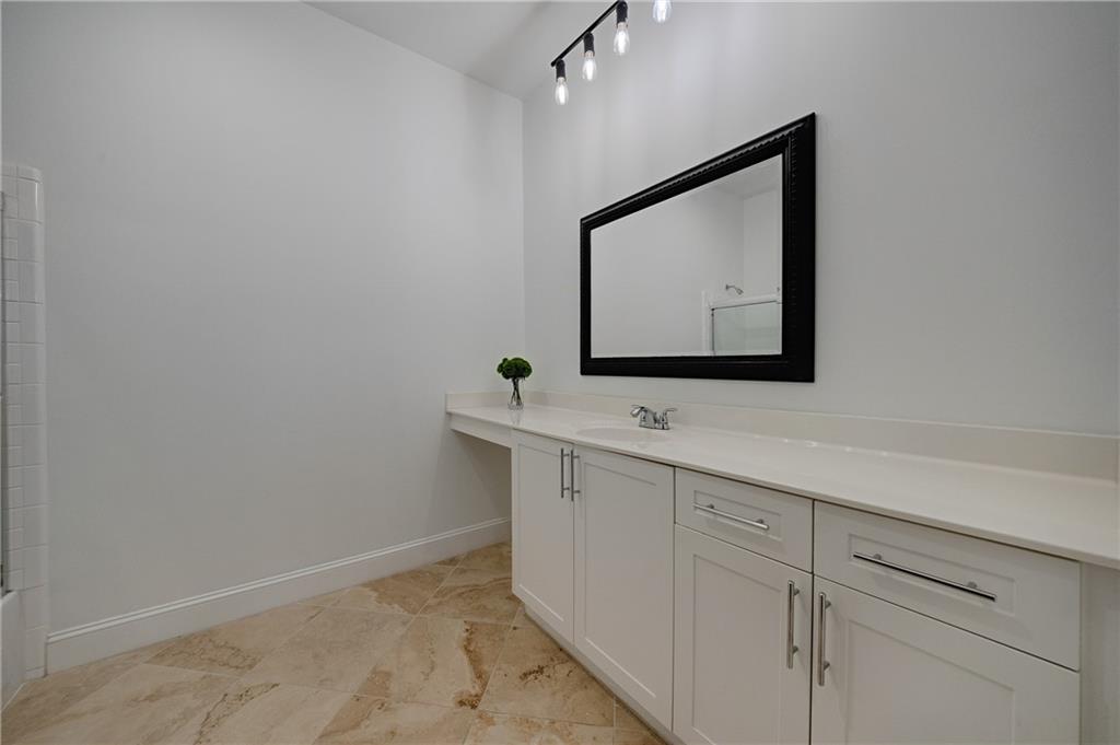 1635 Briarcliff Road Northeast, Unit 11 Atlanta, GA 30306 - Photo 25 of 40 Gallery Image 25