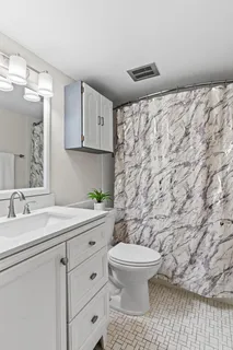 $159,900 | 4407 Wilshire Boulevard, Unit 305, Mound, MN 55364