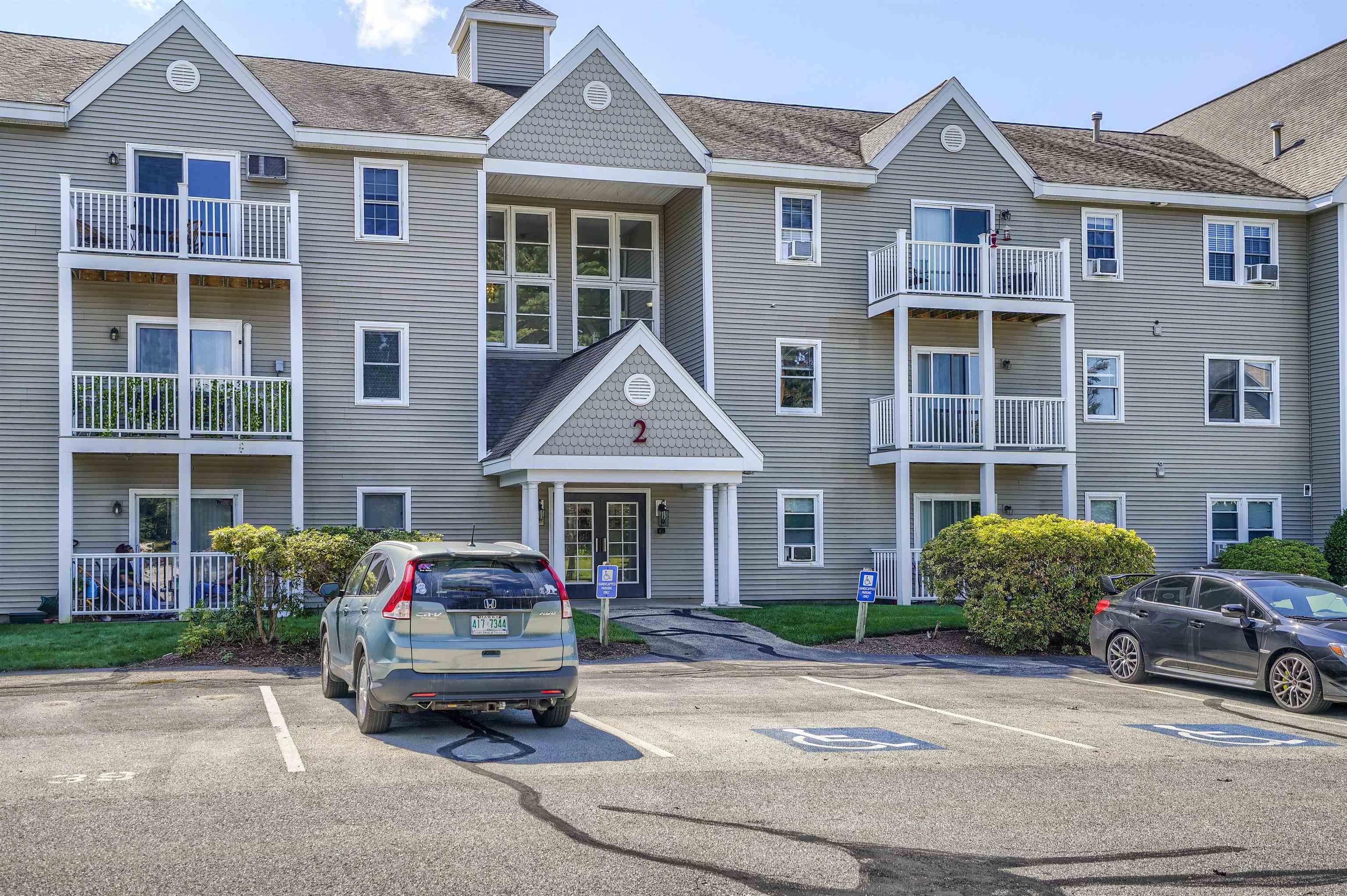 2 Maple Ridge Drive, Unit 31 Merrimack, NH 03054 - Photo 1 of 20