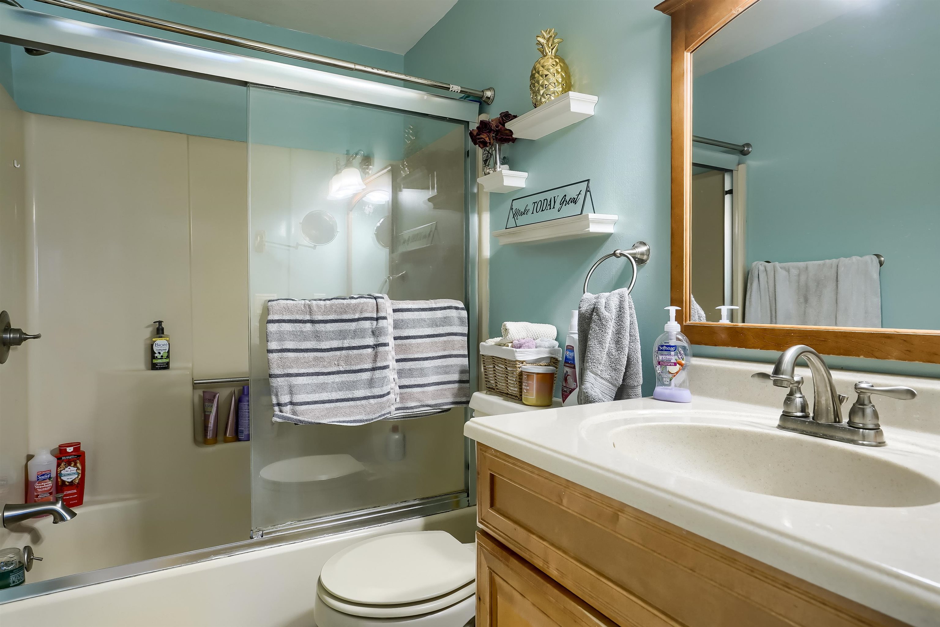 2 Maple Ridge Drive, Unit 31 Merrimack, NH 03054 - Photo 12 of 20