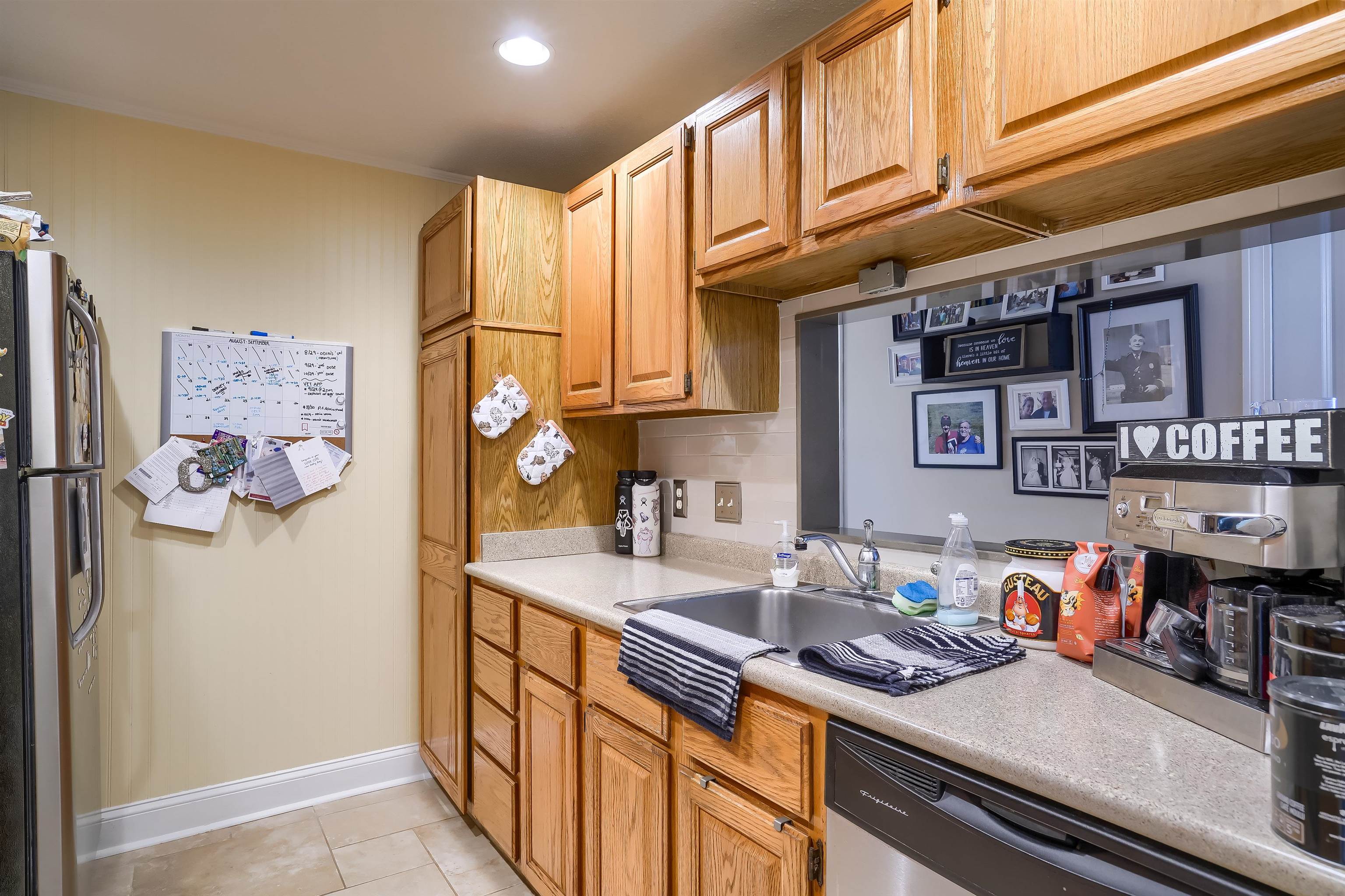2 Maple Ridge Drive, Unit 31 Merrimack, NH 03054 - Photo 4 of 20