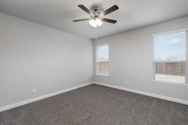 $2,225 | 155 Dogwood Avenue, Rhome, TX 76078