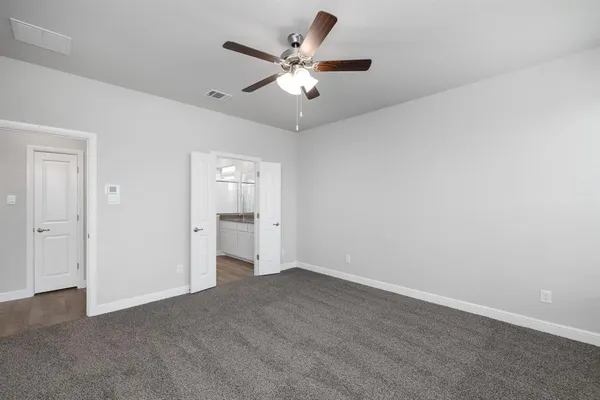 $2,225 | 155 Dogwood Avenue, Rhome, TX 76078