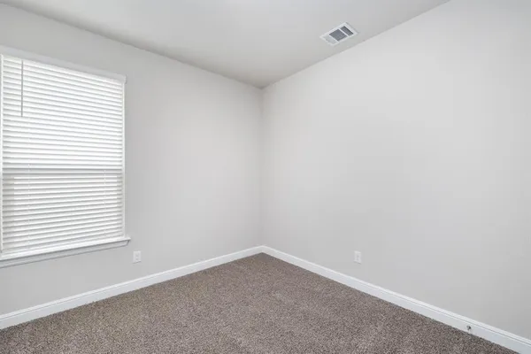 $2,225 | 155 Dogwood Avenue, Rhome, TX 76078