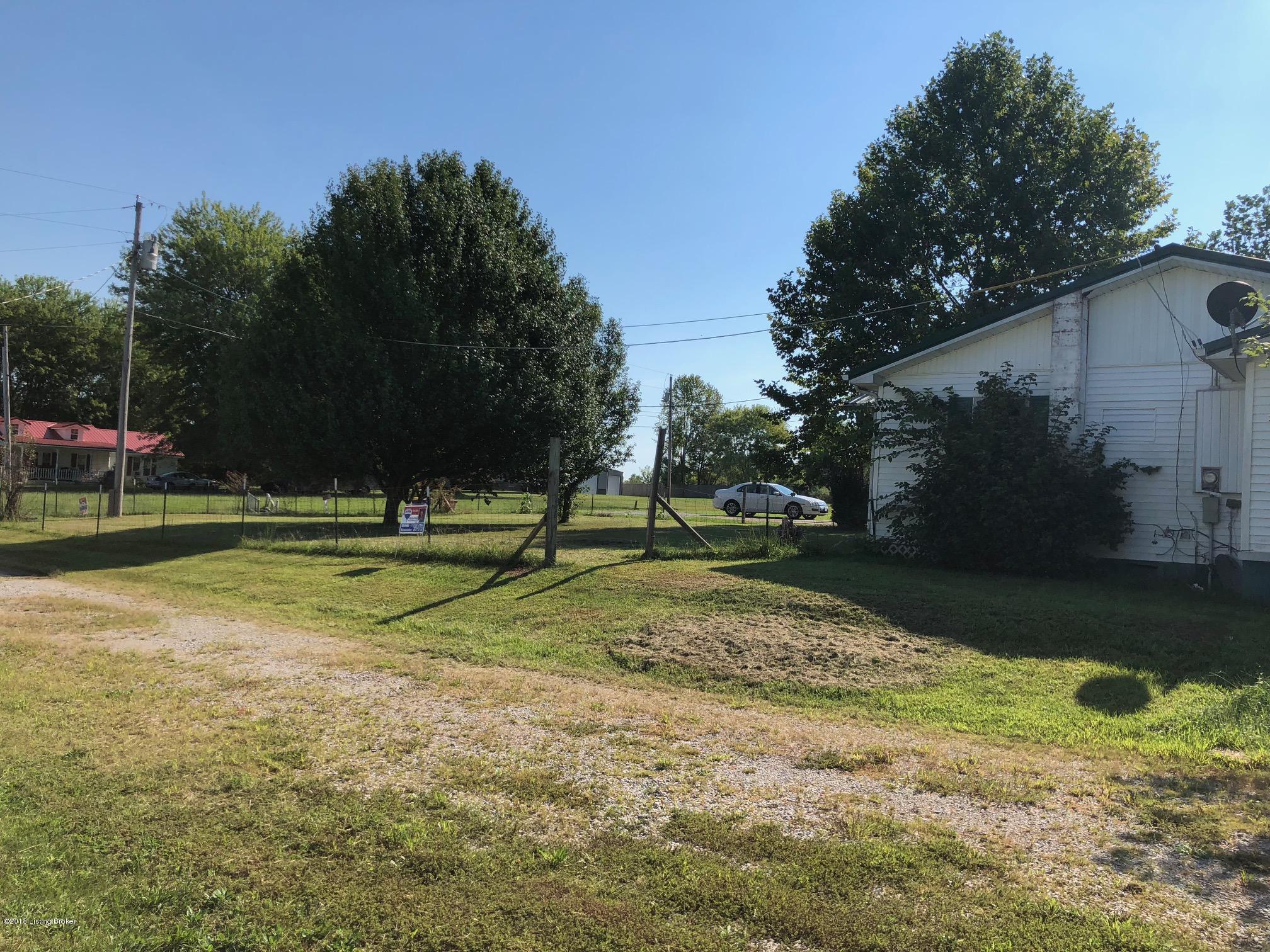 303 J Carroll Road Bee Spring, KY 42207 - Photo 21 of 30 IMG_7536