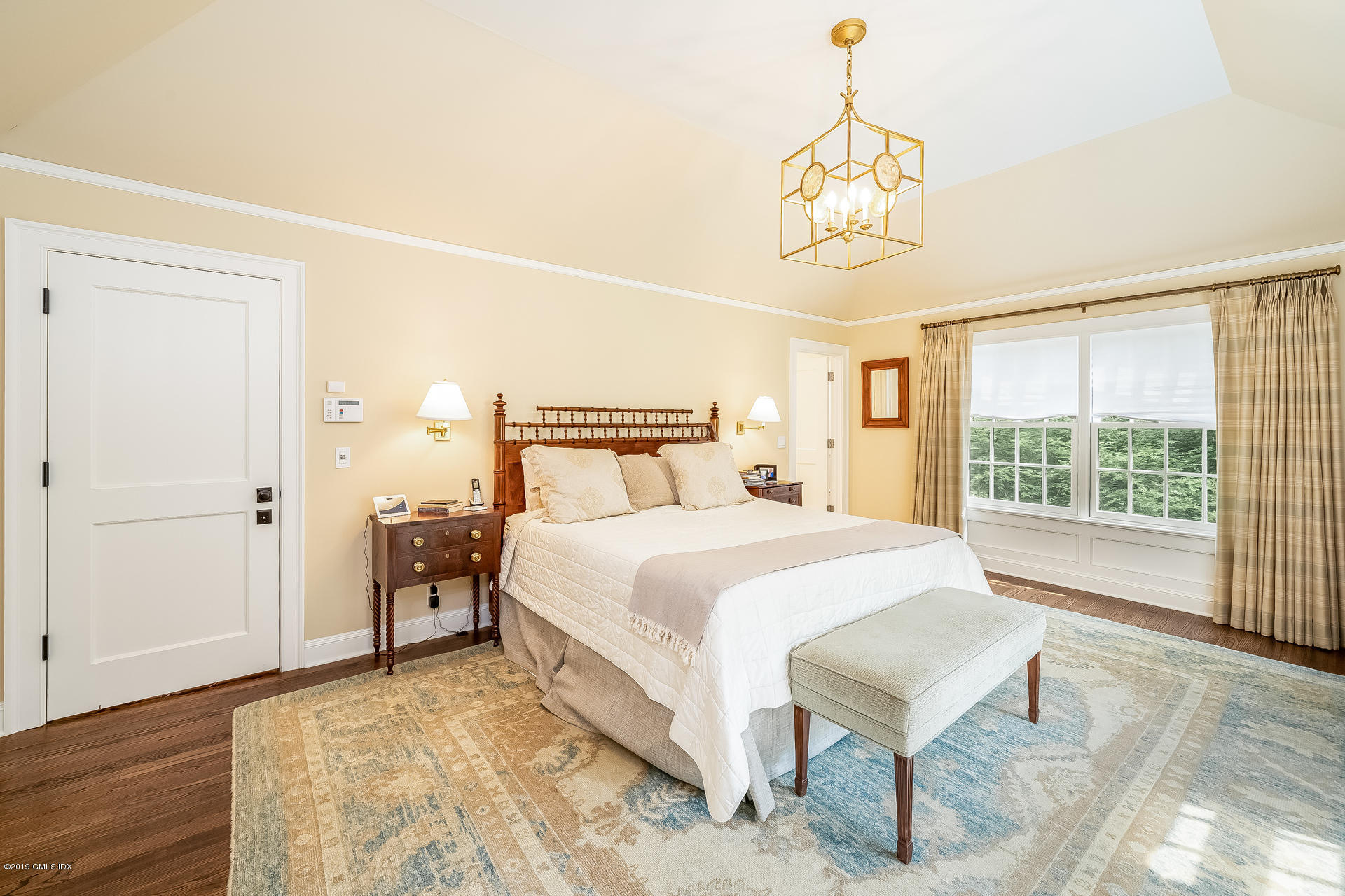 15 Beechcroft Road Greenwich, CT 06830 - Photo 14 of 22 Master Bed