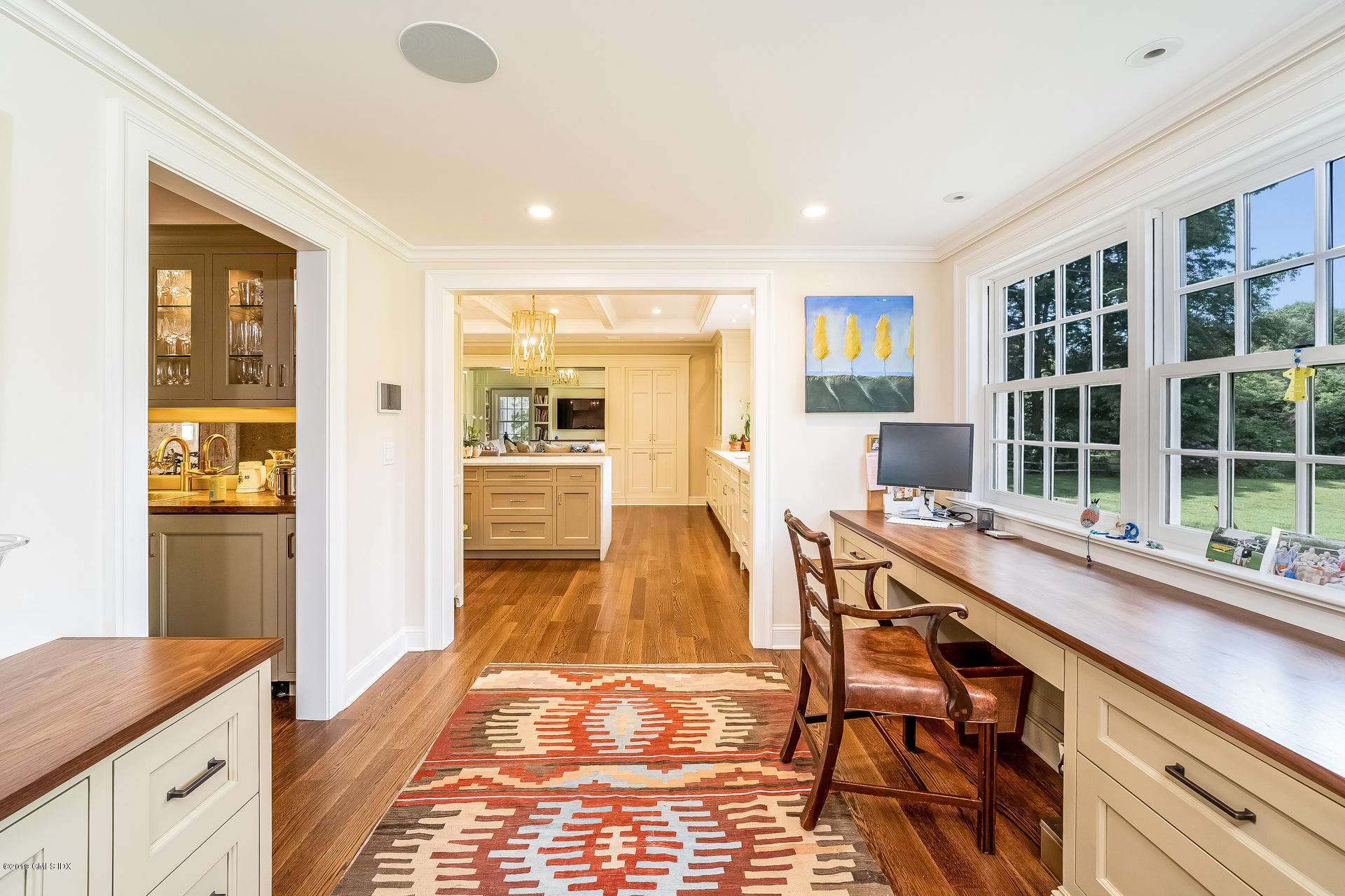 15 Beechcroft Road Greenwich, CT 06830 - Photo 8 of 22 Kitchen nook