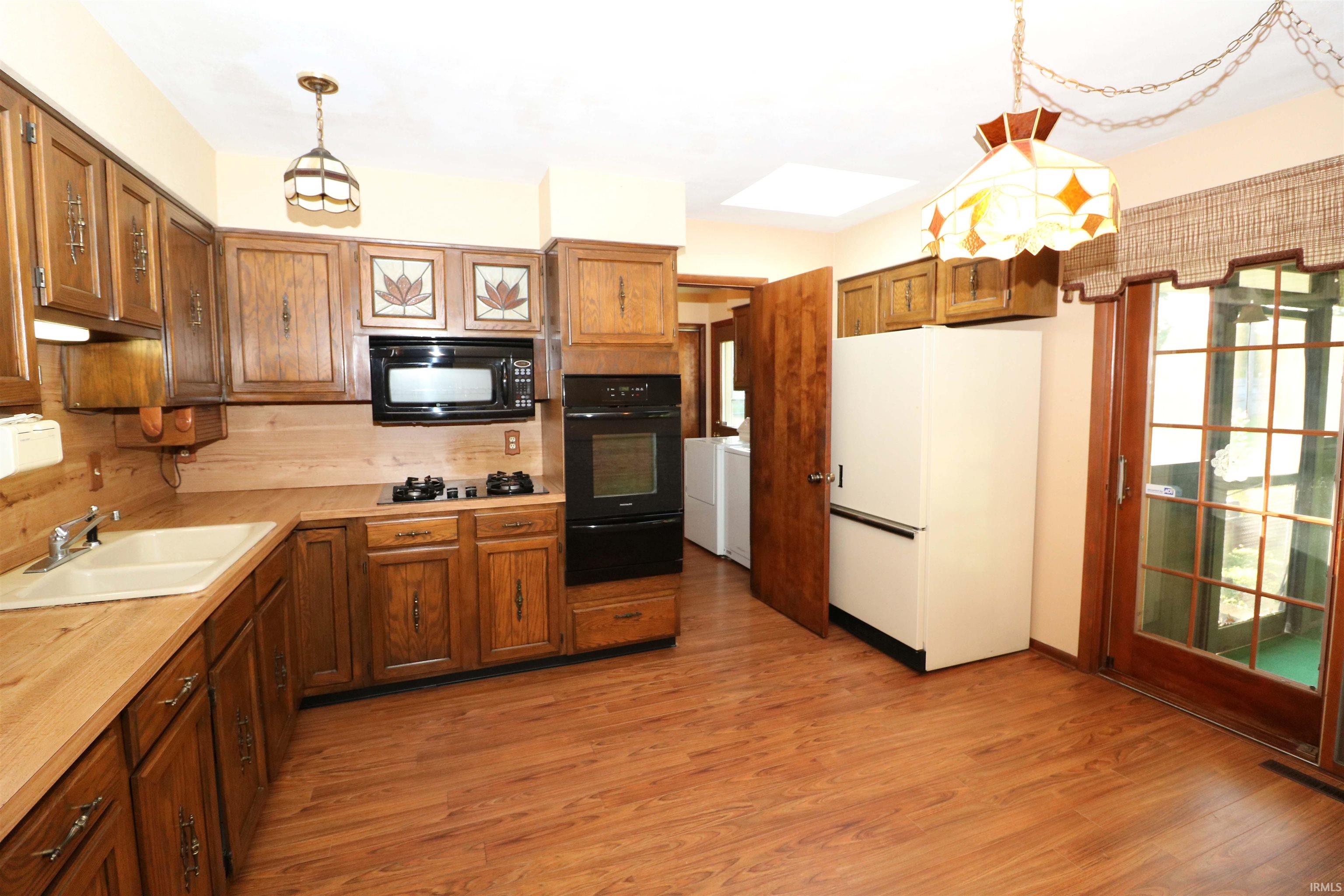 11167 Edison Road Osceola, IN 46561 - Photo 15 of 36