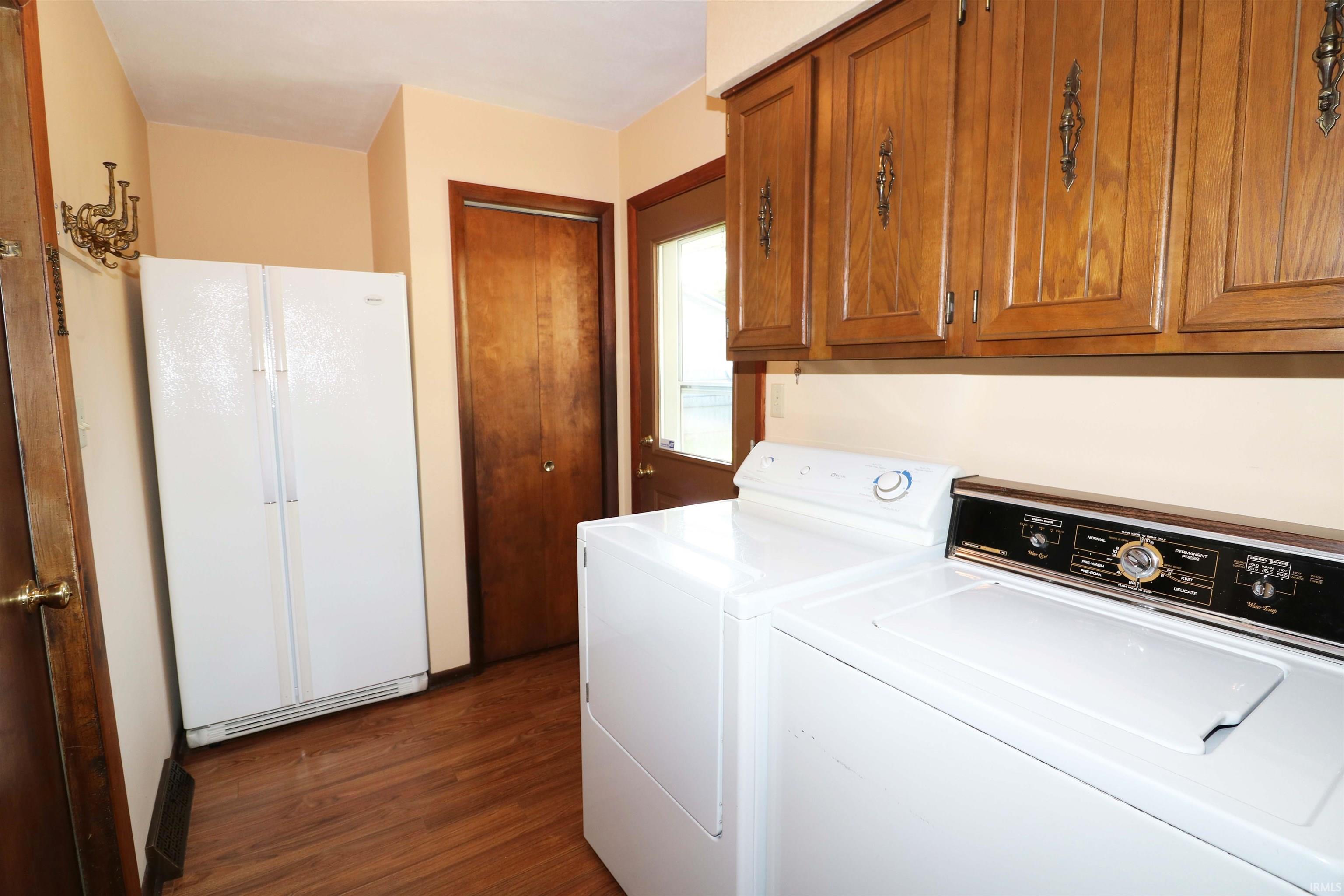 11167 Edison Road Osceola, IN 46561 - Photo 18 of 36