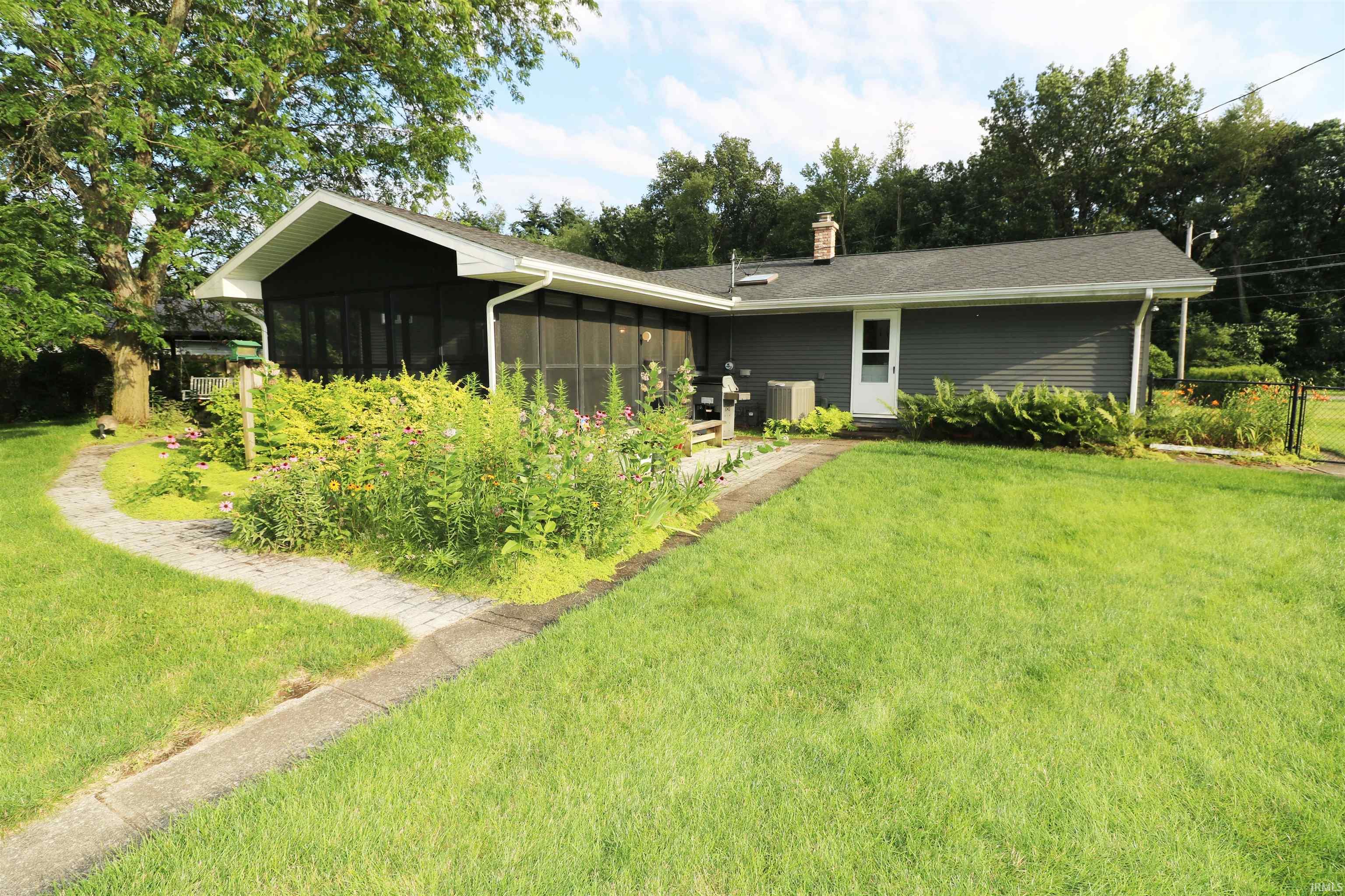 11167 Edison Road Osceola, IN 46561 - Photo 2 of 36