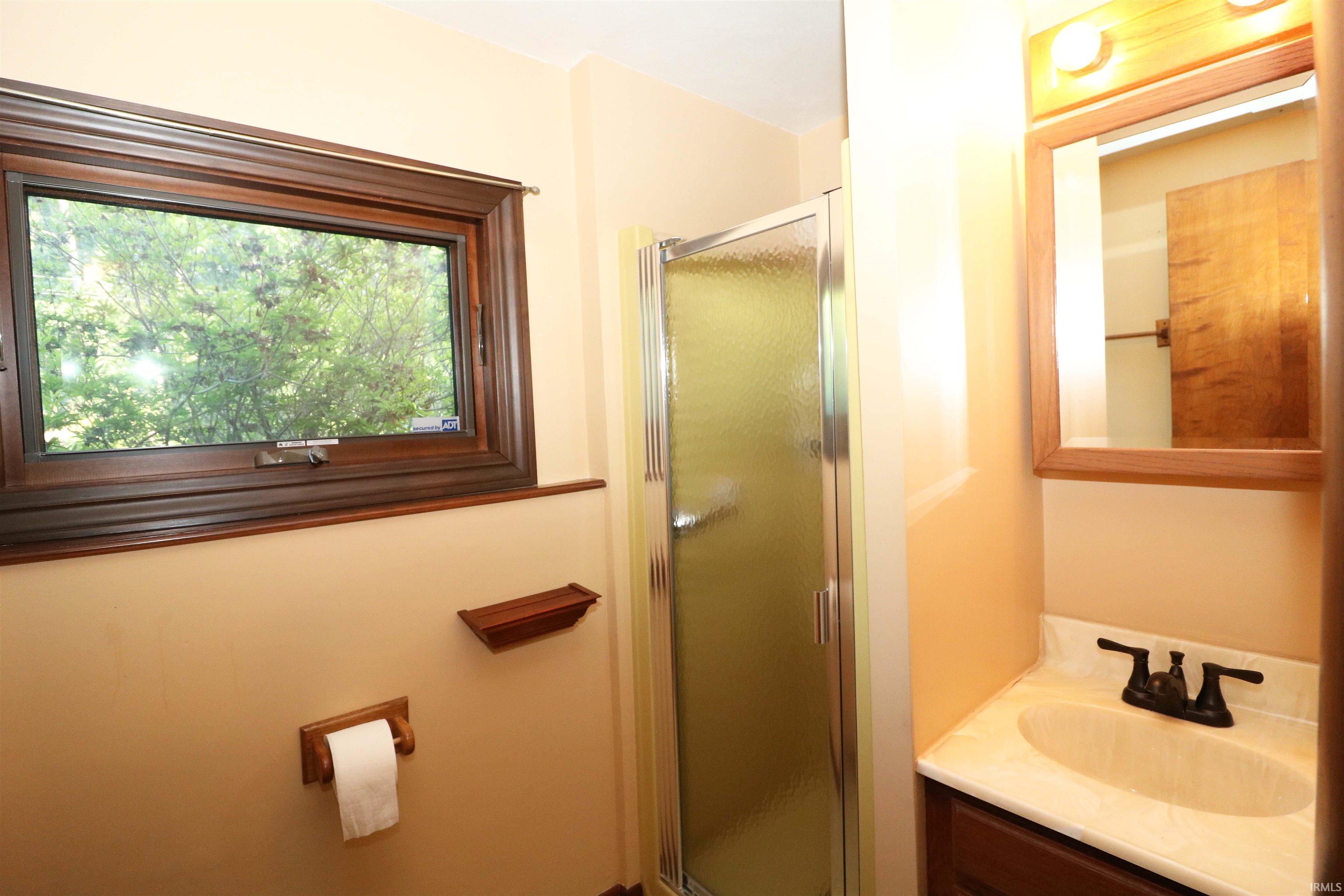 11167 Edison Road Osceola, IN 46561 - Photo 29 of 36