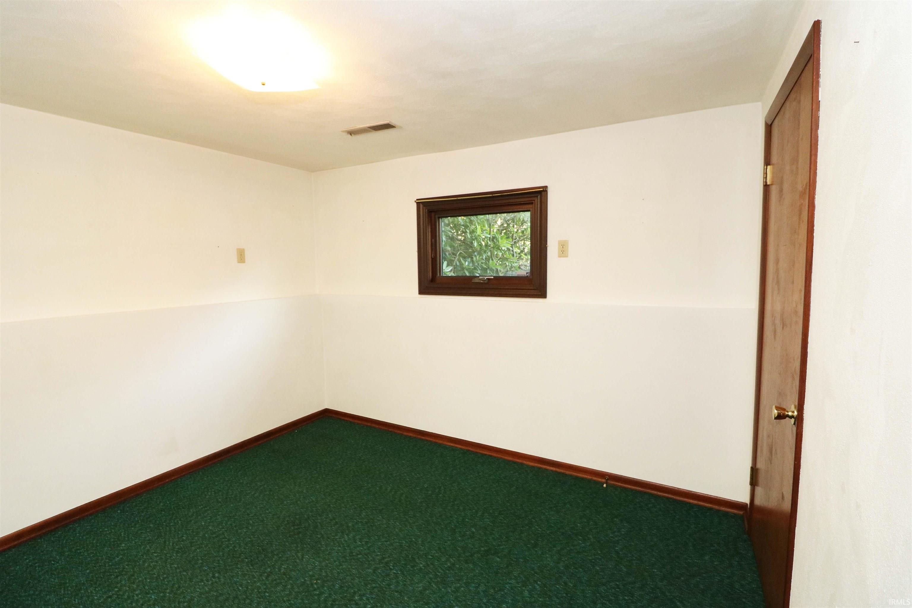 11167 Edison Road Osceola, IN 46561 - Photo 31 of 36