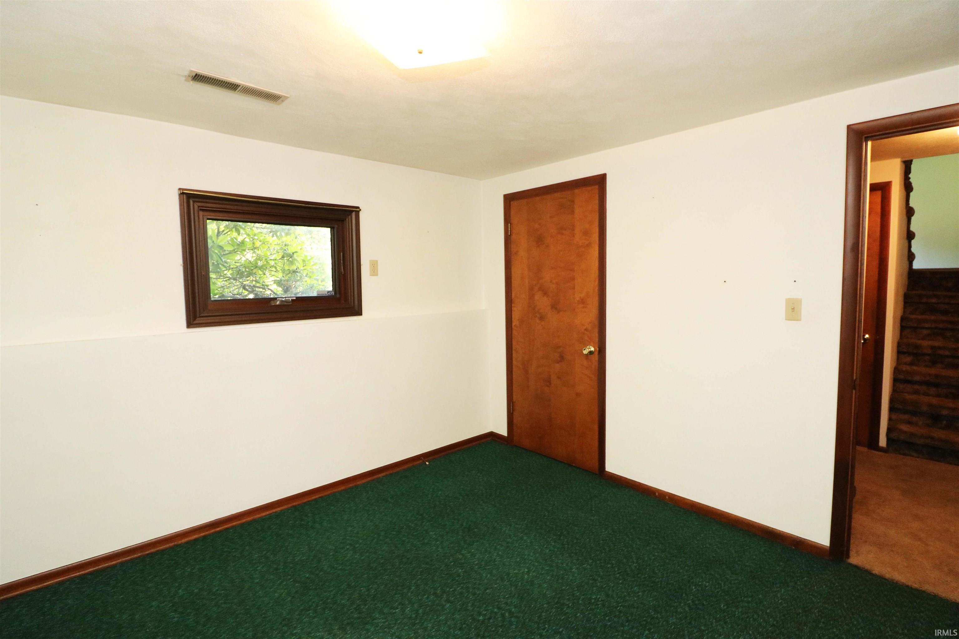 11167 Edison Road Osceola, IN 46561 - Photo 32 of 36