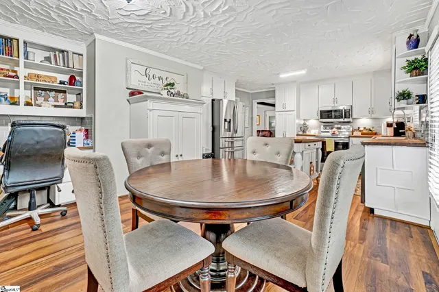 $349,900 | 607 South Adair Street, Clinton, SC 29325