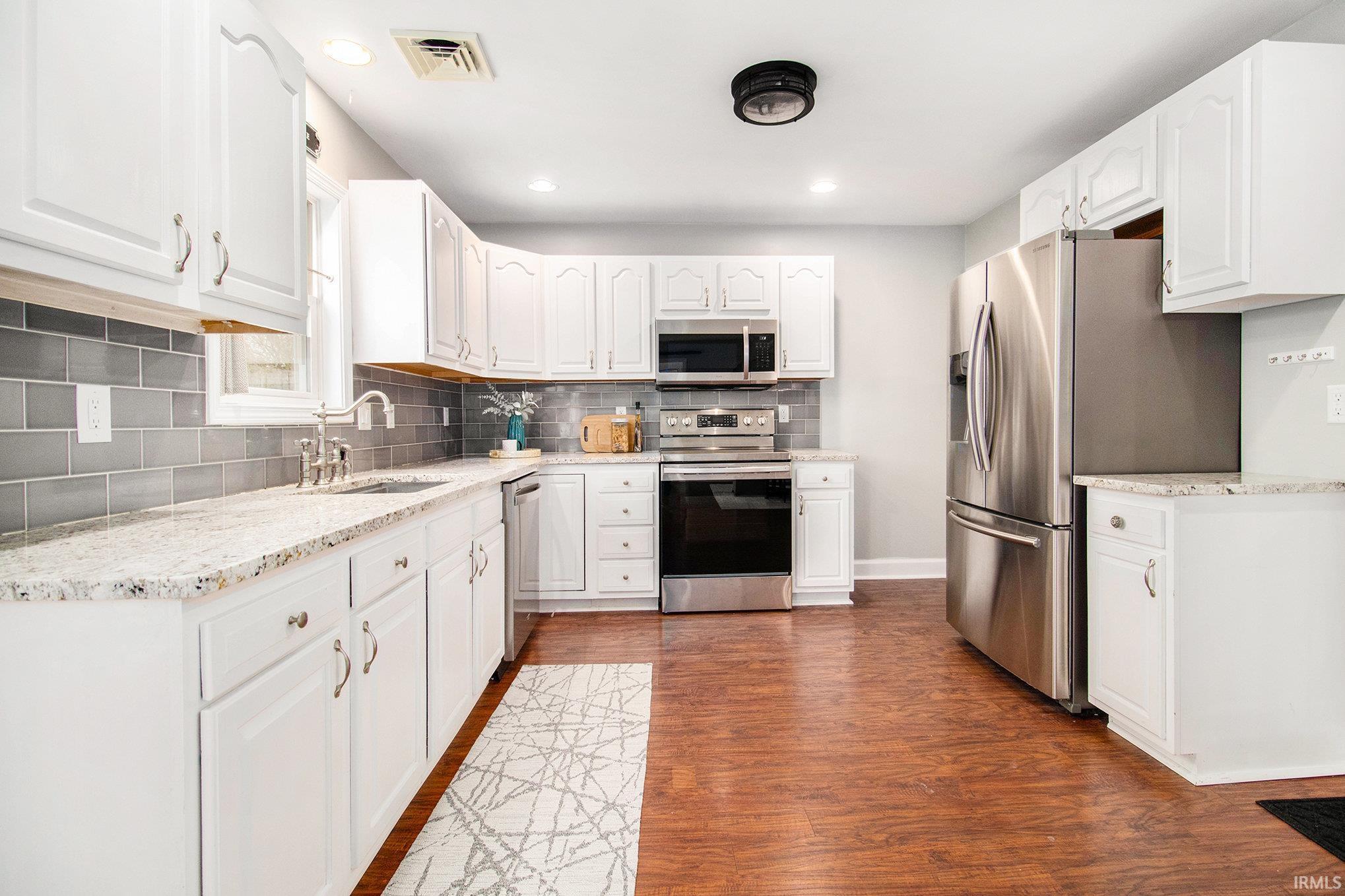 4622 York Road South Bend, IN 46614 - Photo 9 of 25 Gallery Image 9