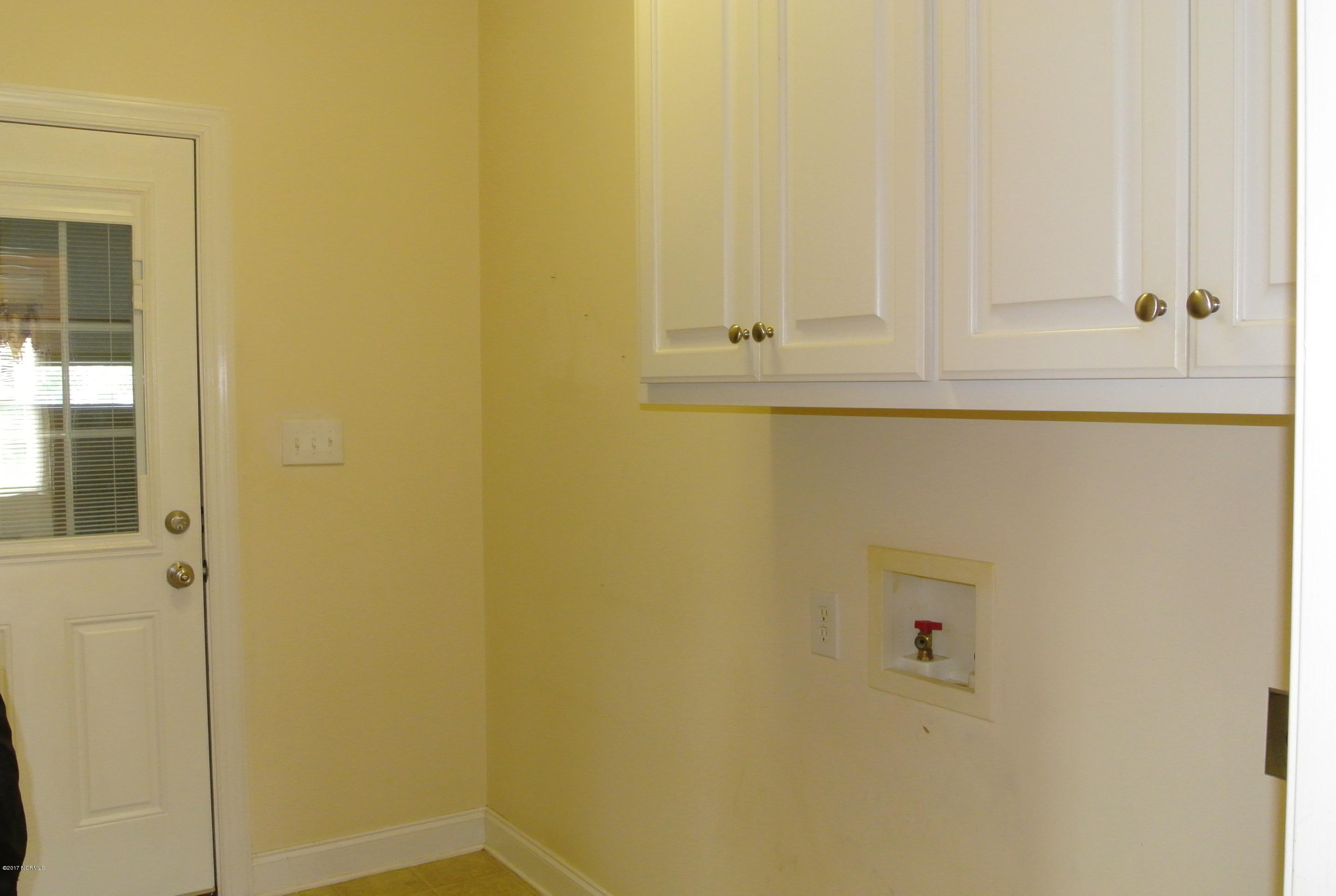 1897 Sheldon Road Bailey, NC 27807 - Photo 15 of 29 Laundry Room