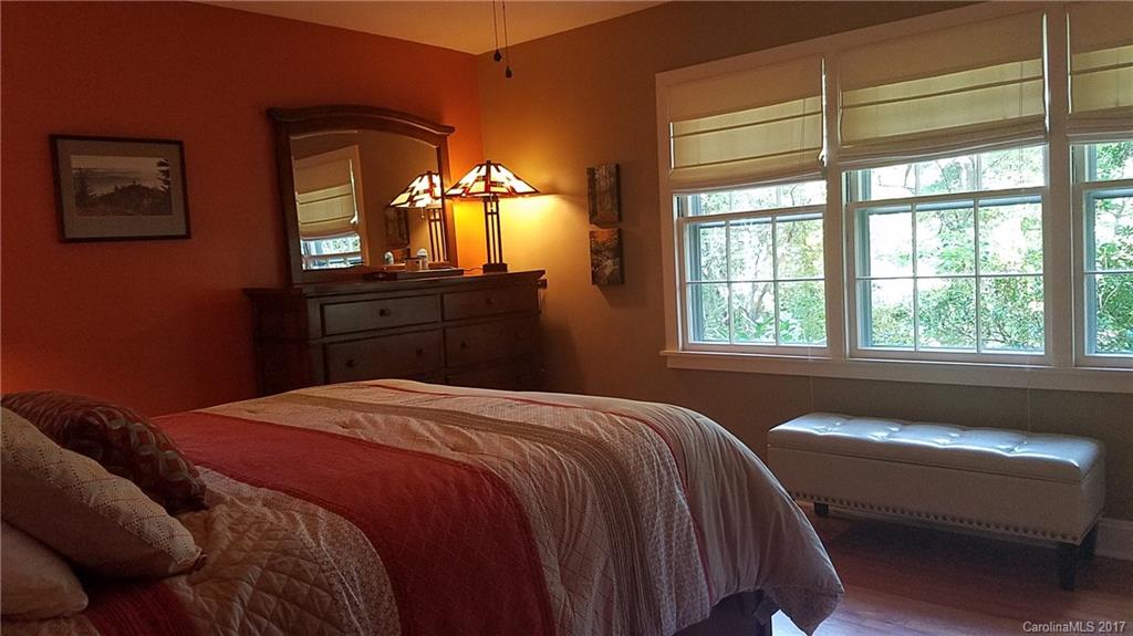 187 Beverly Road Asheville, NC 28805 - Photo 17 of 24 Gallery Image 17