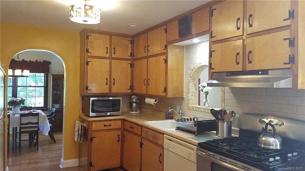 187 Beverly Road Asheville, NC 28805 - Photo 21 of 24 Gallery Image 21