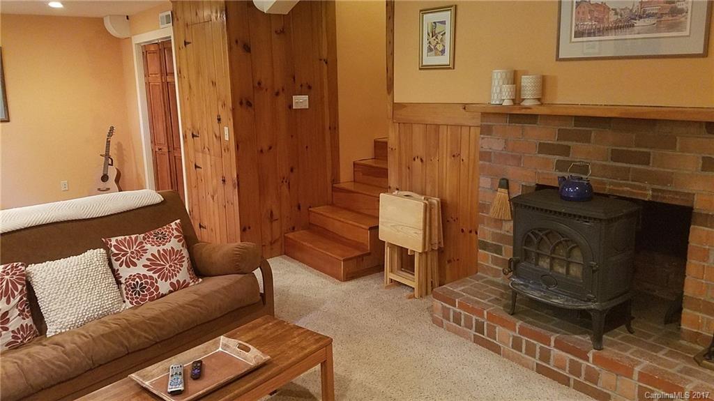 187 Beverly Road Asheville, NC 28805 - Photo 23 of 24 Gallery Image 23