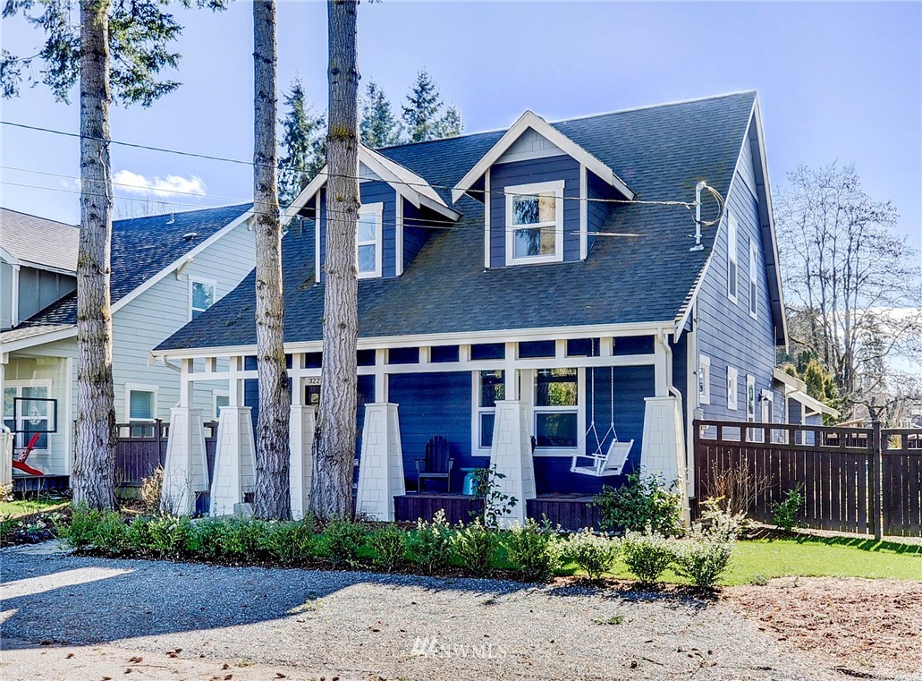 32275 East Rutherford Street Carnation, WA 98014 - Photo 1 of 25 Gallery Image 1