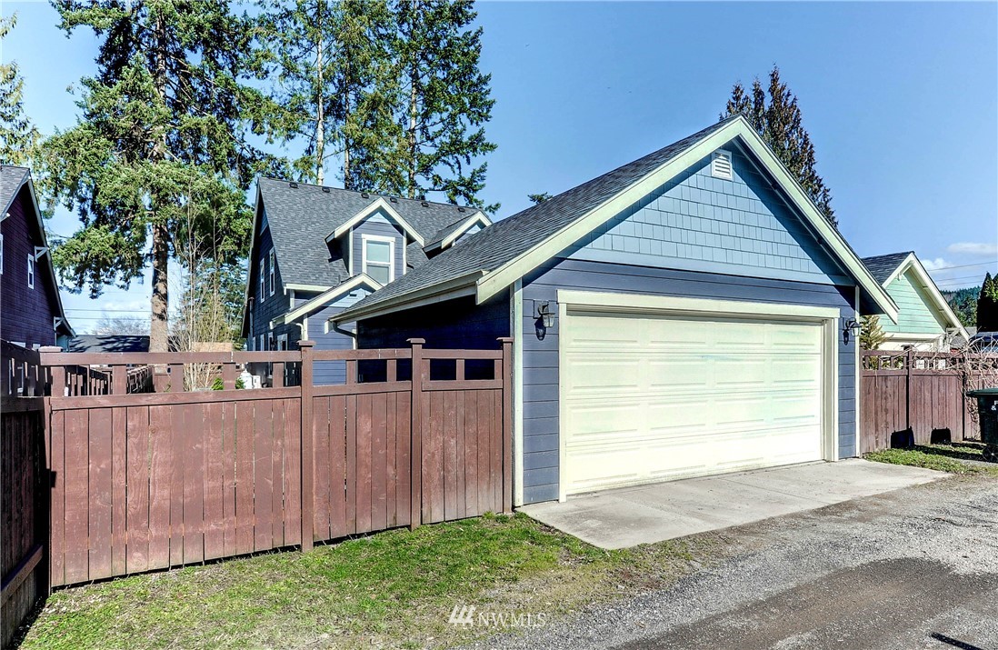 32275 East Rutherford Street Carnation, WA 98014 - Photo 24 of 25 Gallery Image 24