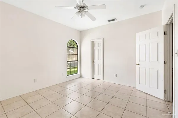 $900 | 1807 South Linden Street, Unit A, Pharr, TX 78577