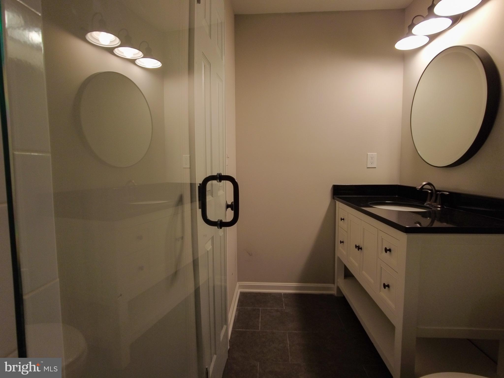 5 Collingwood Garth Phoenix, MD 21131 - Photo 29 of 43 Lower level full bath