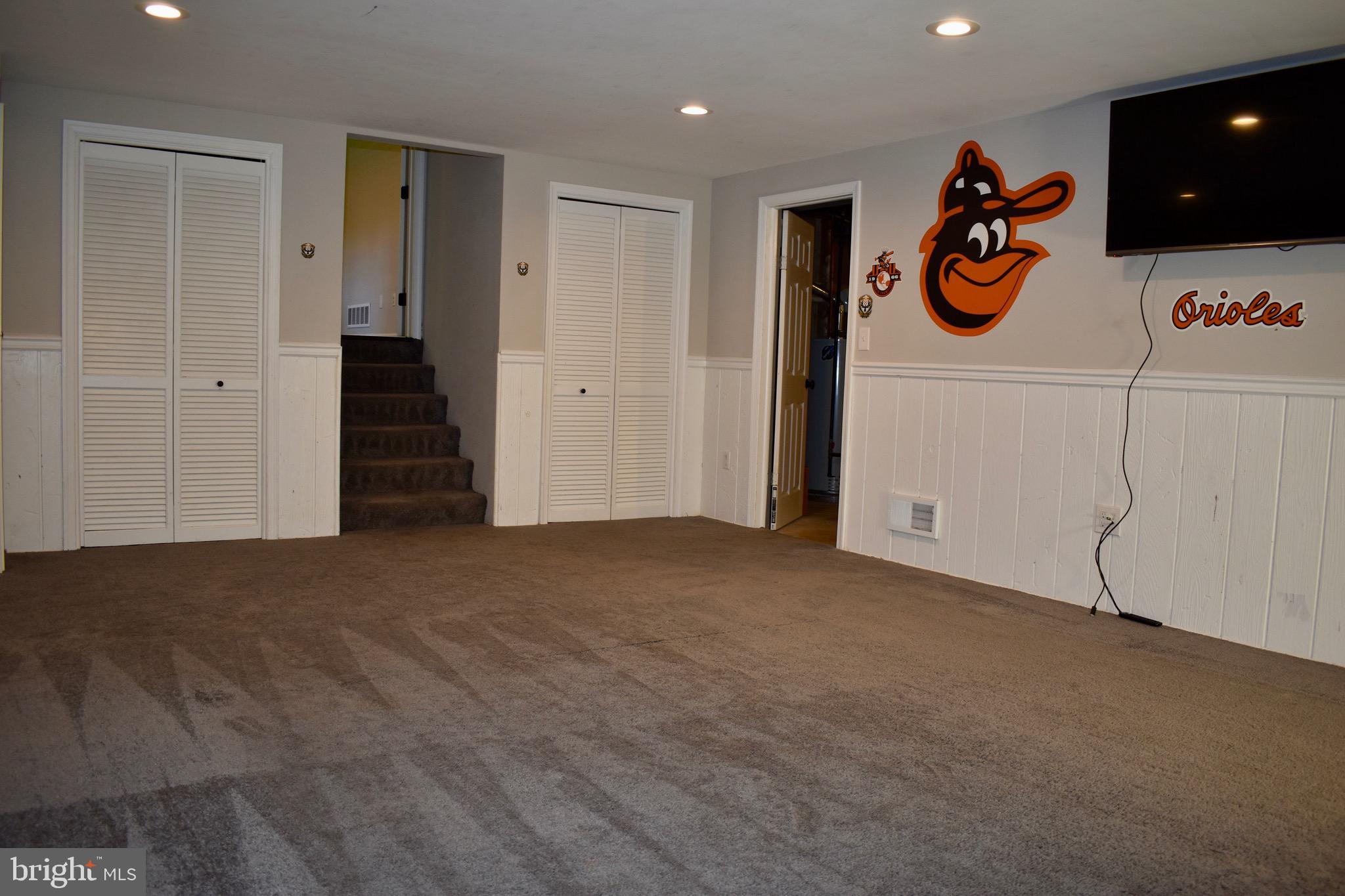 5 Collingwood Garth Phoenix, MD 21131 - Photo 30 of 43 Basementl Rec Room (access to large storage room)