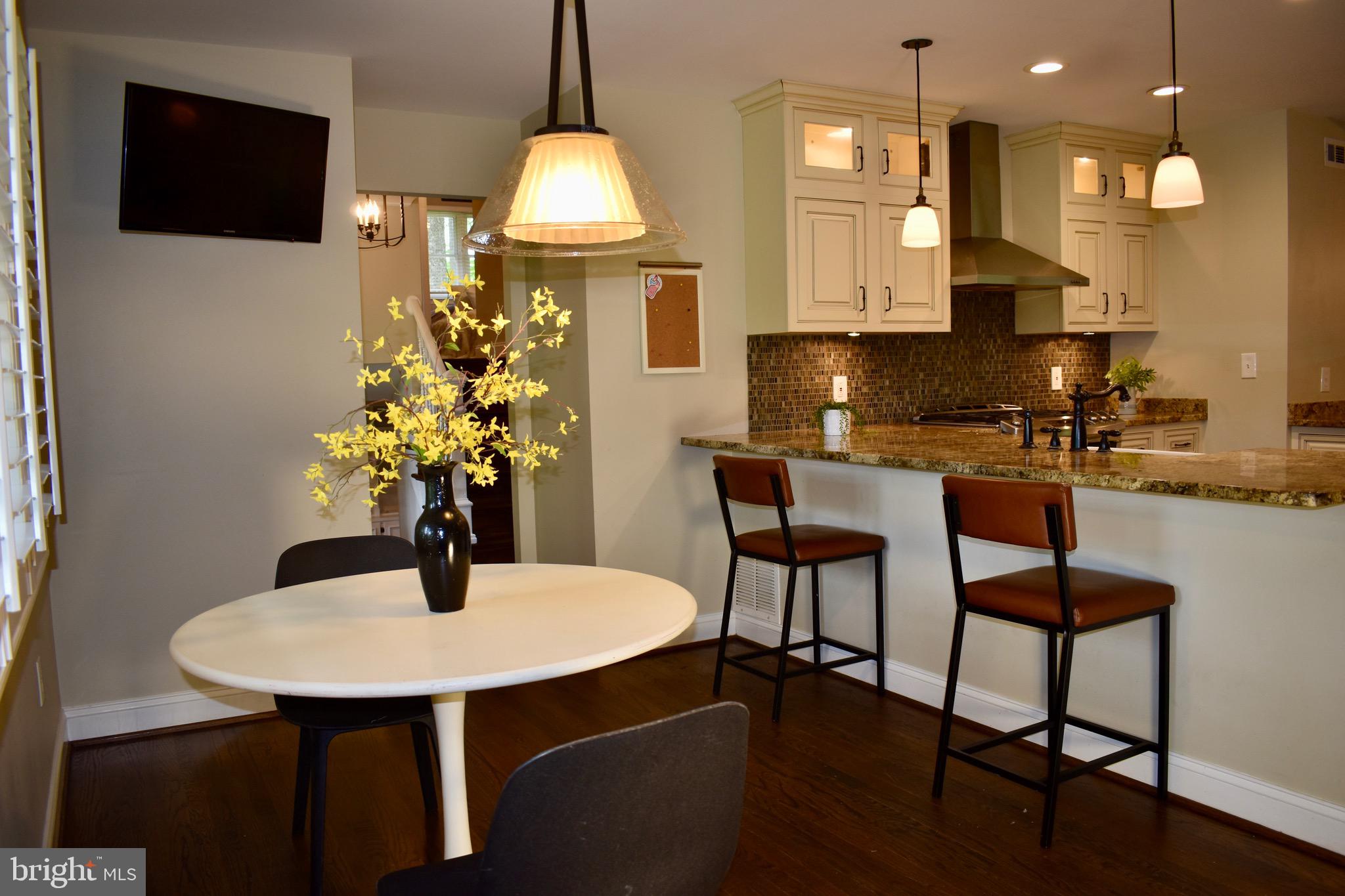 5 Collingwood Garth Phoenix, MD 21131 - Photo 5 of 43 Eat-in Kitchen