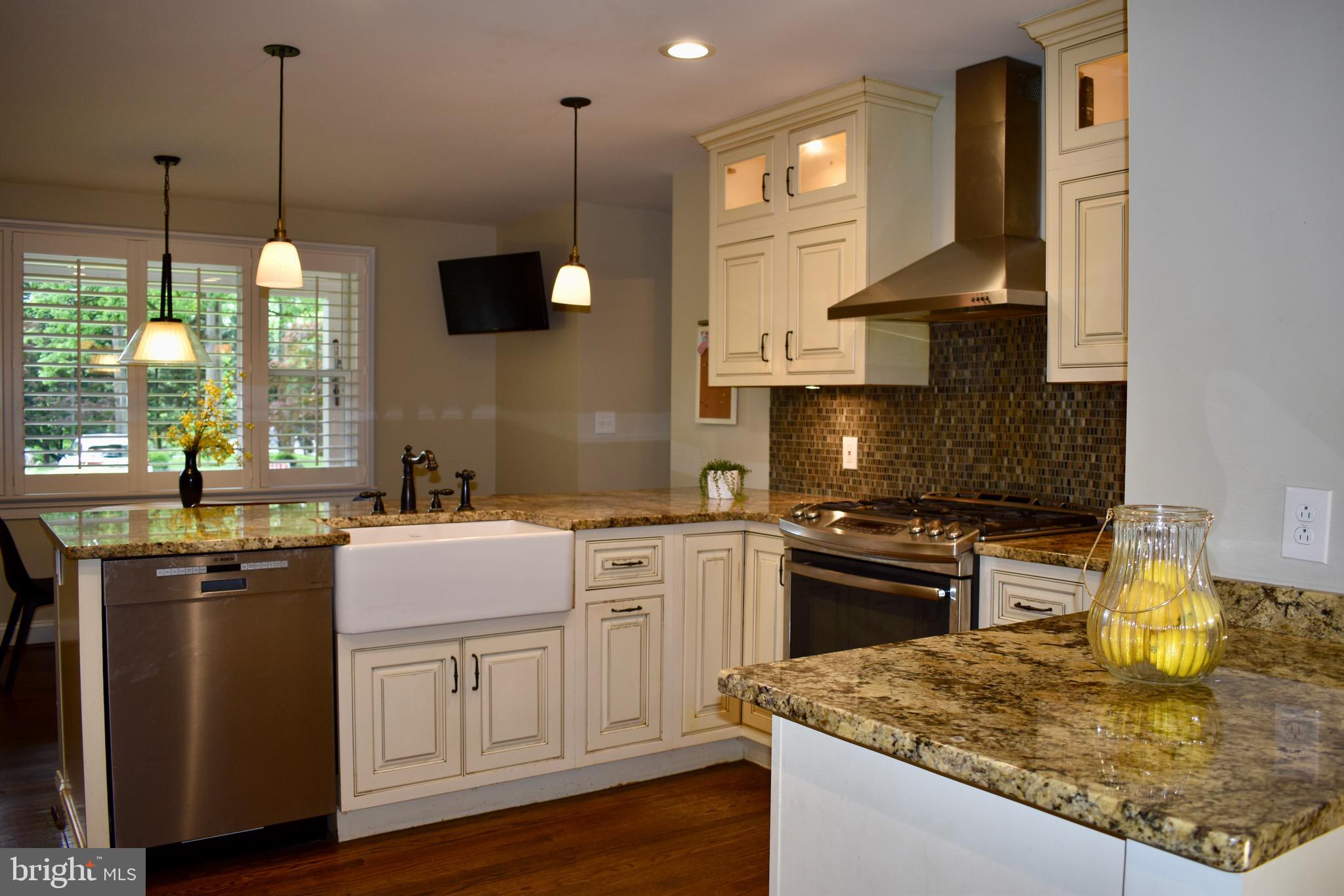 5 Collingwood Garth Phoenix, MD 21131 - Photo 9 of 43 Kitchen