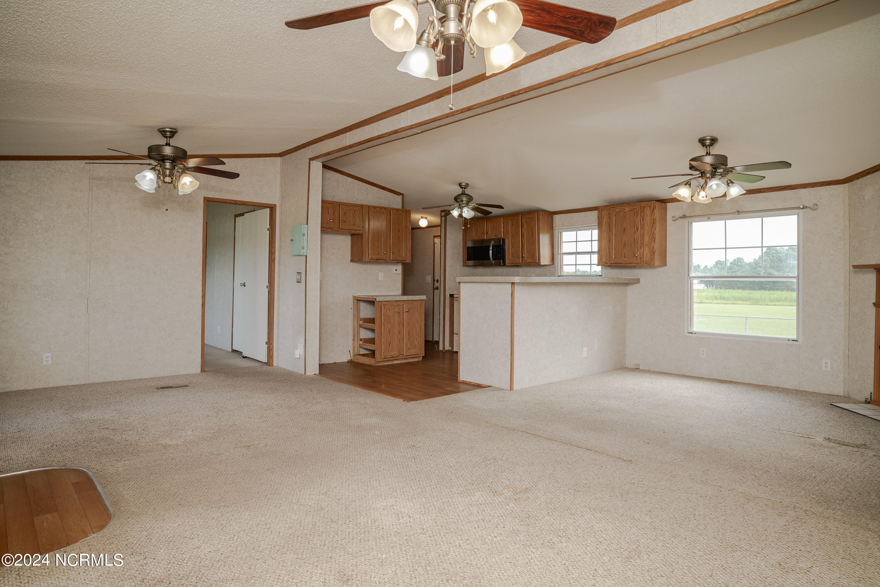 214 Emperor Landing Road Edenton, NC 27932 - Photo 9 of 31 214 Emporer Drive 13 of 36