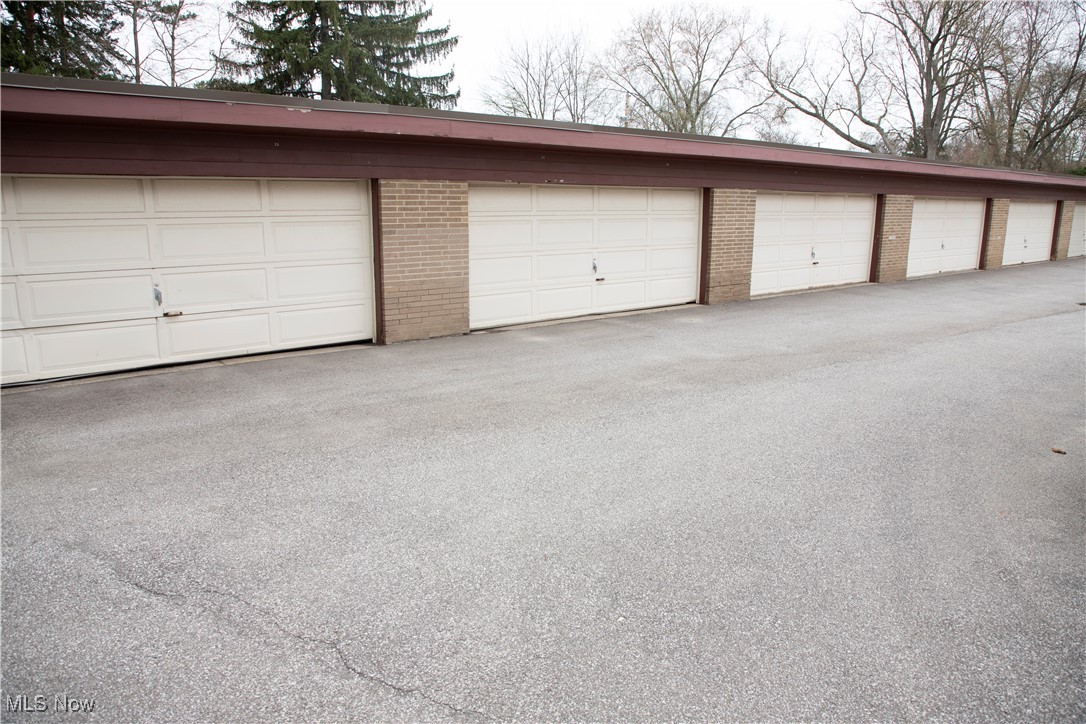 6640 Pearl Road, Unit 203 Cleveland, OH 44130 - Photo 17 of 17
