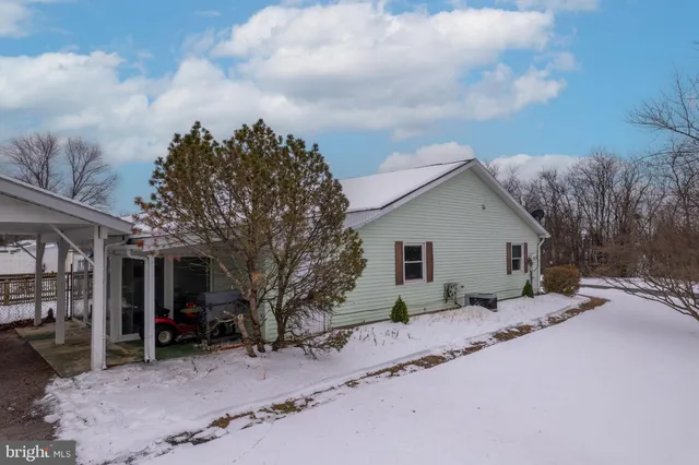 $179,900 | 65 Nottingham Drive, Chambersburg, PA 17201