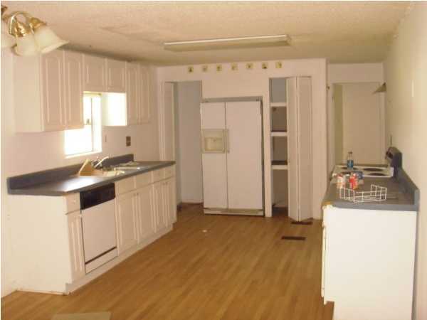 646 Girl Scout Road DeFuniak Springs, FL 32433 - Photo 5 of 25 Gallery Image 5