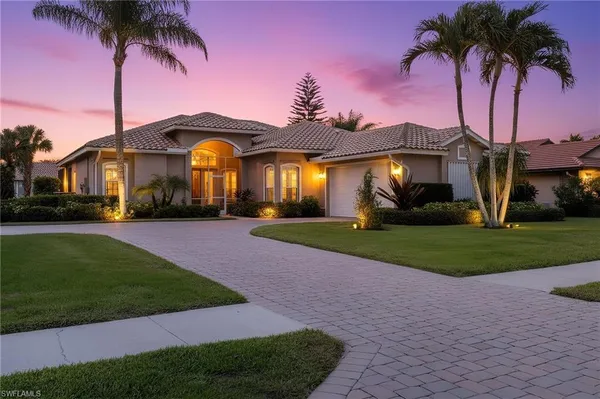 $697,500 | 3733 Royal Wood Boulevard, Naples, FL 34112