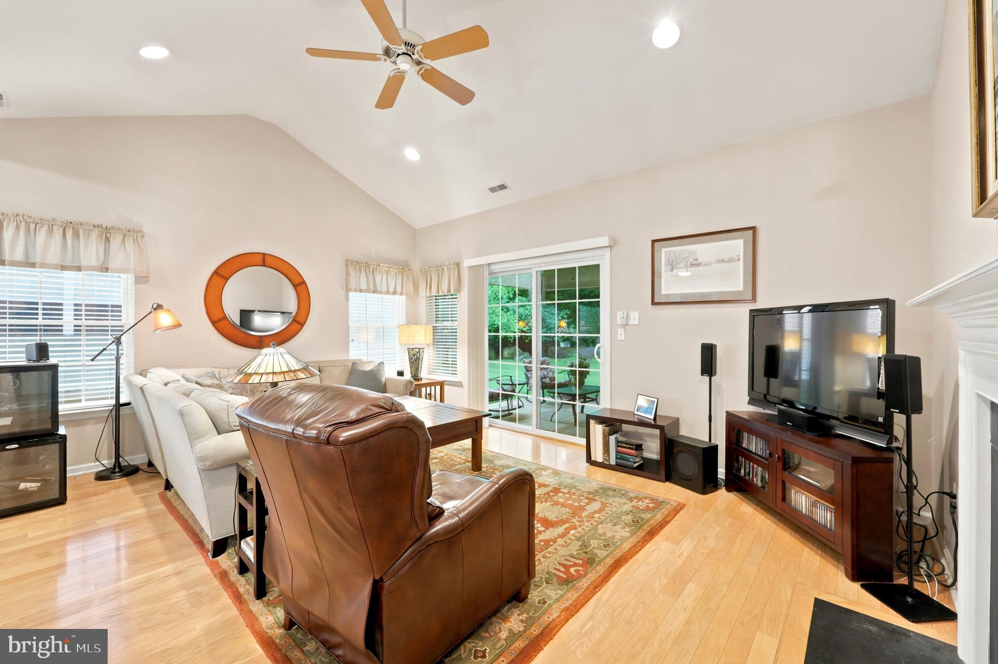 17 Brentwood Road Boothwyn, PA 19061 - Photo 10 of 26 Family Room with view to Patio