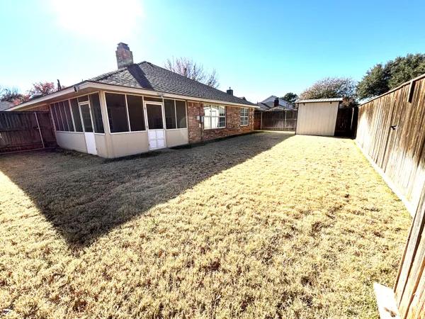$279,950 | 5422 69th Street, Lubbock, TX 79424
