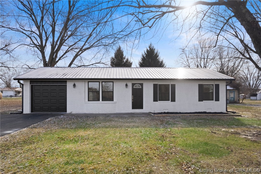 535 Gray Street Hanover, IN 47243 - Photo 2 of 24 Gallery Image 2