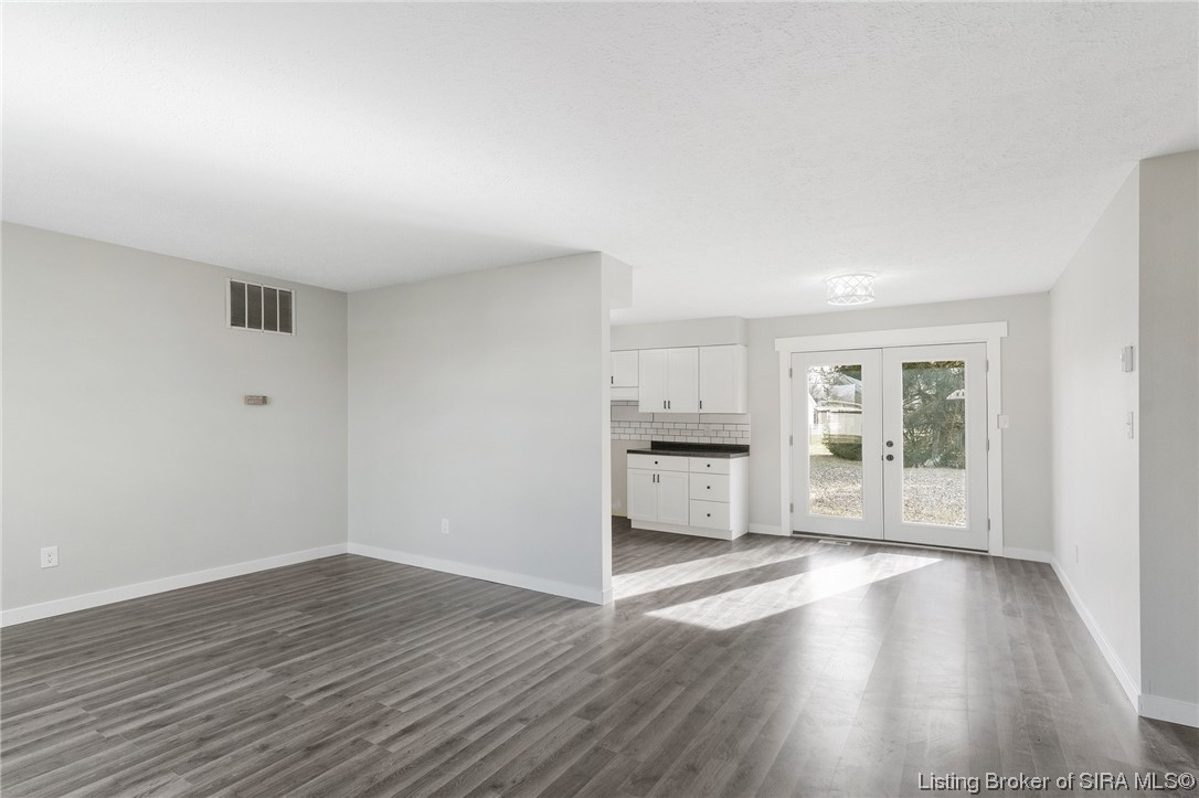 535 Gray Street Hanover, IN 47243 - Photo 5 of 24 Gallery Image 5