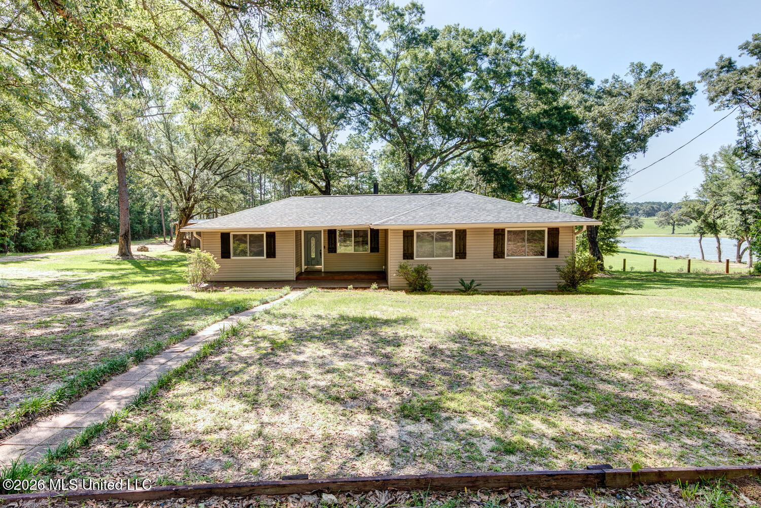152 McCastile Road Carriere, MS 39426 - Photo 1 of 26 152McCastile_MLS-1