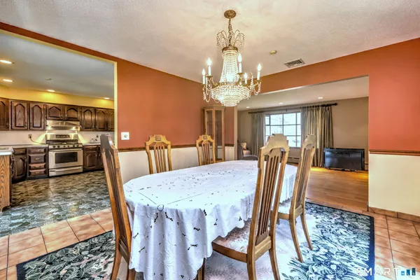 $4,150 | 4565 Madison Avenue, Trumbull, CT 06611