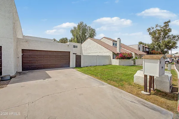 $343,000 | 2122 East Margarita Drive, Tempe, AZ 85281