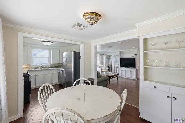 $2,800 | 301 Washington Avenue, Thibodaux, LA 70301