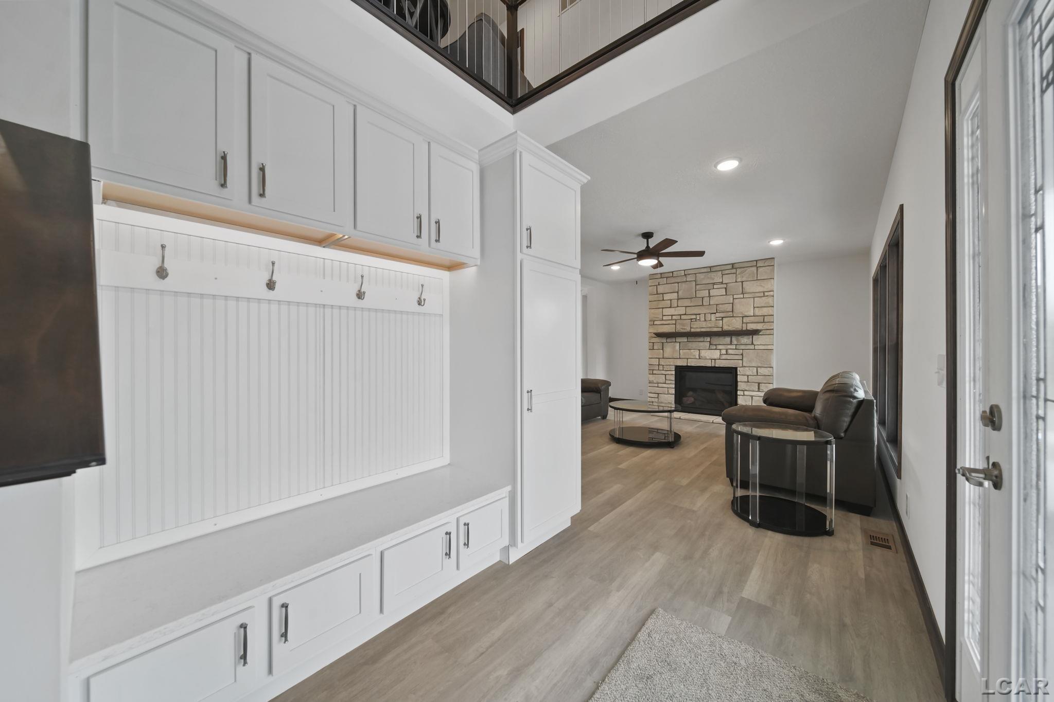 1325 Country Club Road Adrian, MI 49221 - Photo 4 of 62 Gallery Image 4