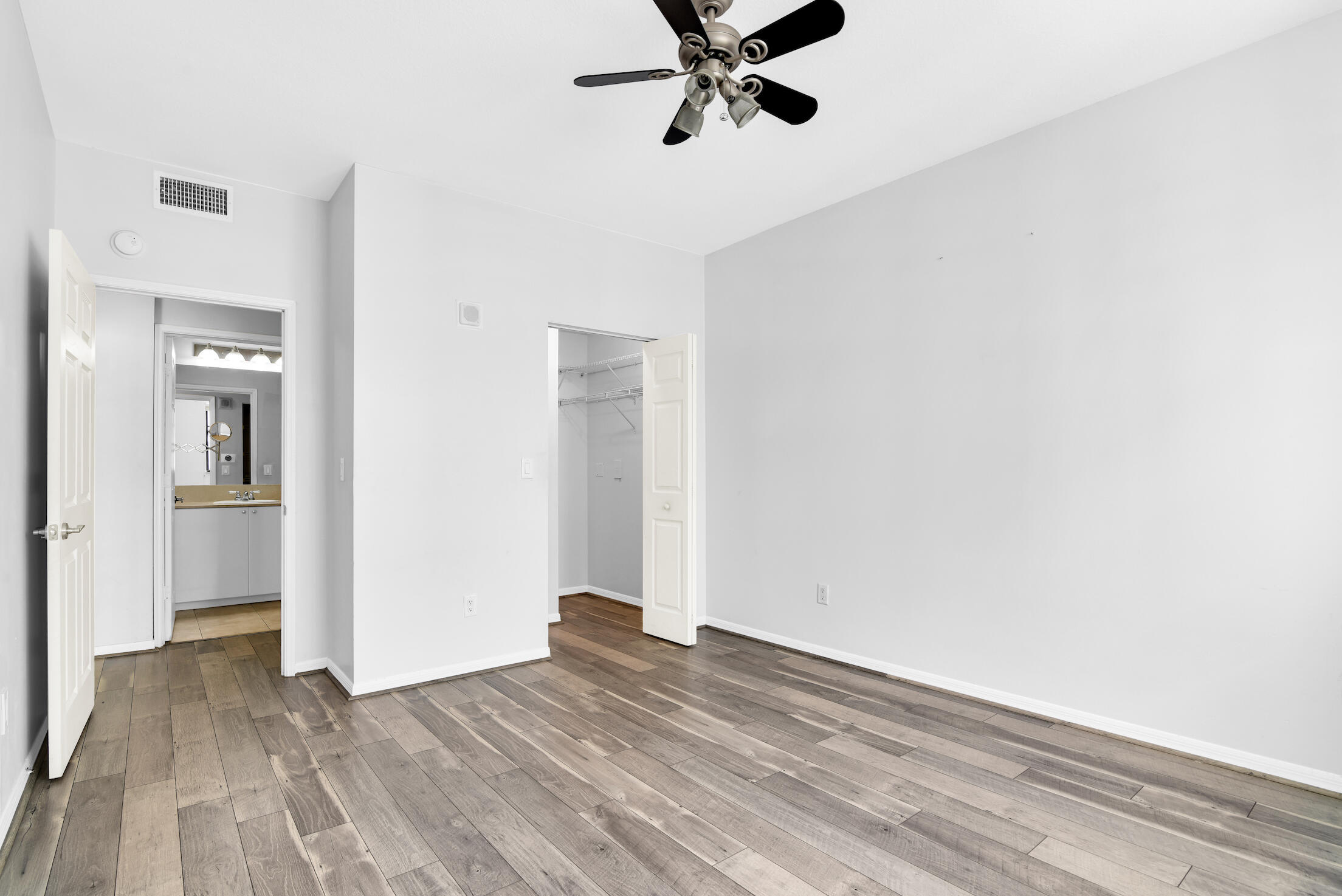 233 South Federal Highway, Unit 604 Boca Raton, FL 33432 - Photo 16 of 23 @BocaRatonStudio21